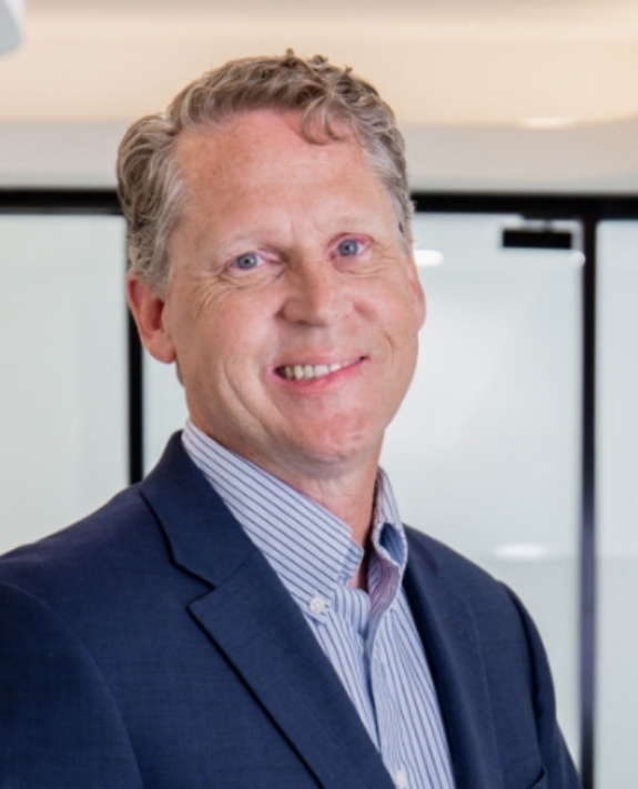 Greenwood Village dentist Dr. Hoggan