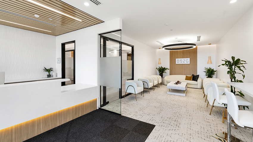 Front view of dentla treatment chair