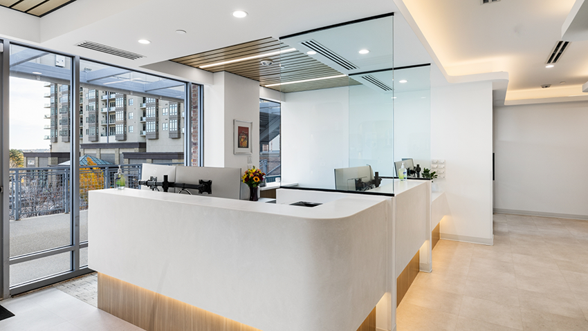 Front view of dentla treatment chair